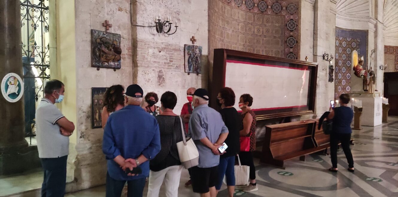 Experience the Charming Marche Region on a Guided Walking Tour