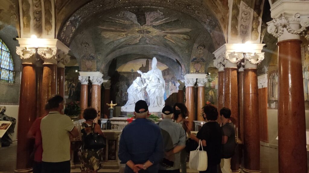 Experience the Charming Marche Region on a Guided Walking Tour