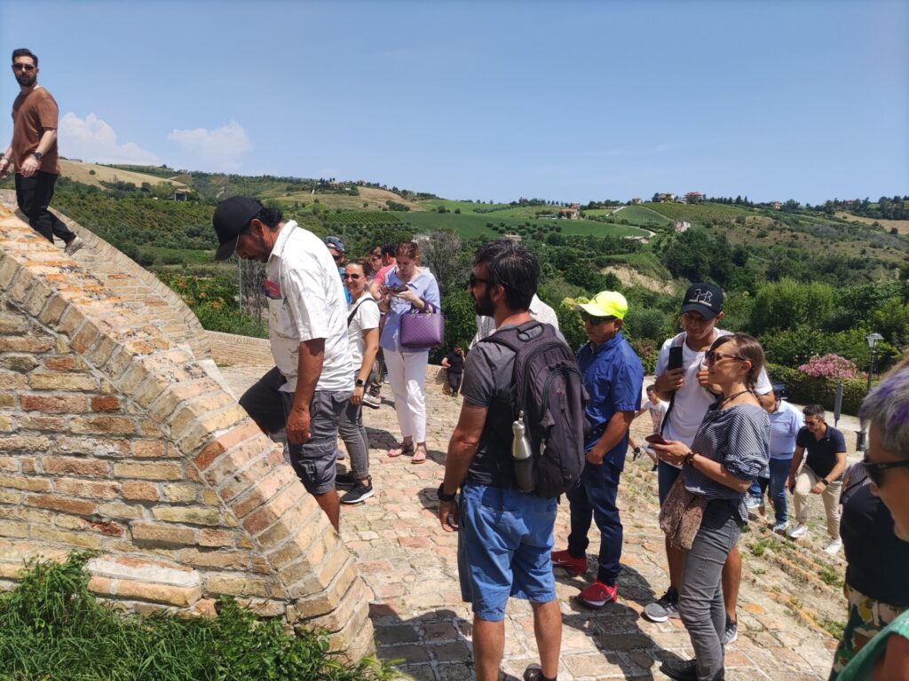 Marche Travel Adventure: Begin a Breathtaking Journey